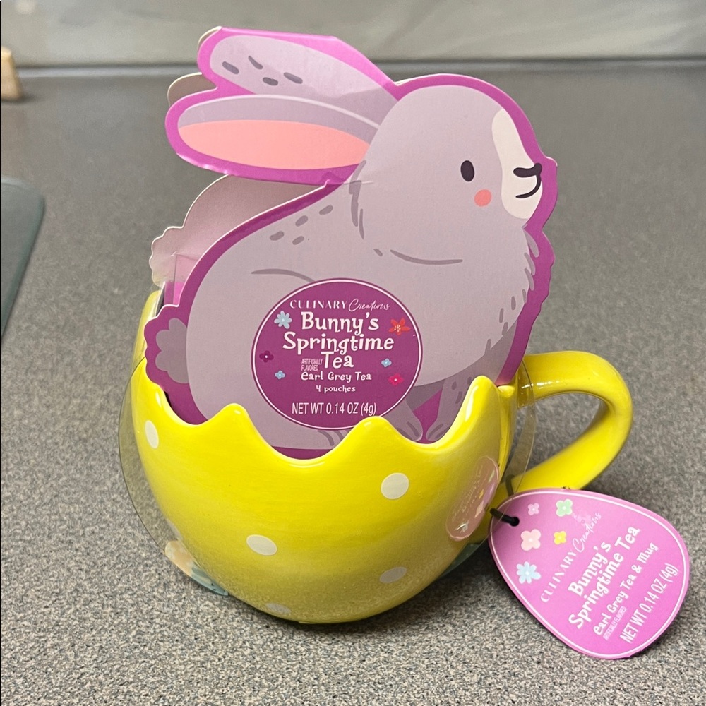 Yellow Polka Dot Mug with Earl Grey Tea. New!
